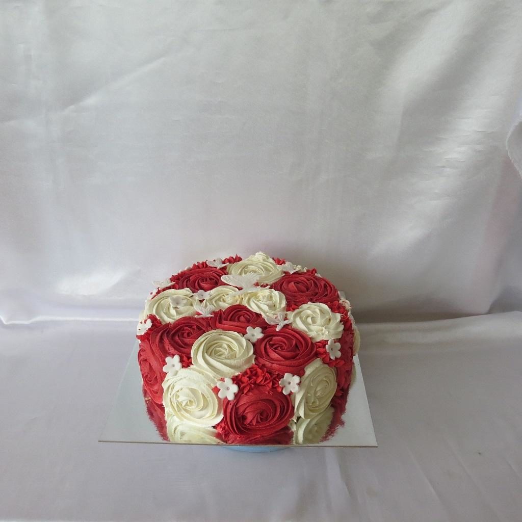 Red and White Rose Swirl Buttercream Cake